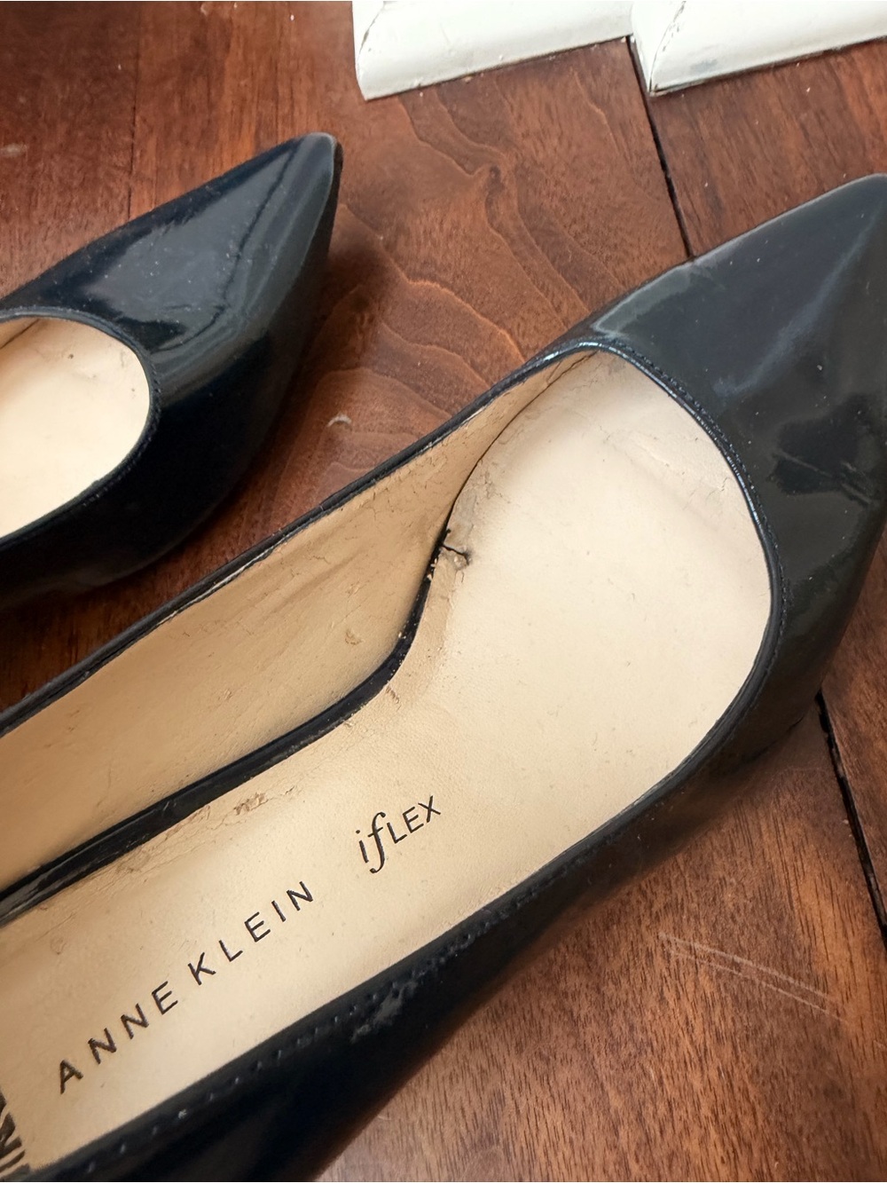 Annie Klein Black Heels - Picture 7 of 11